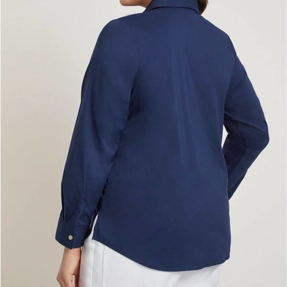 Eloquii Premier Button Down Top
In Navy - Picture 2 of 11